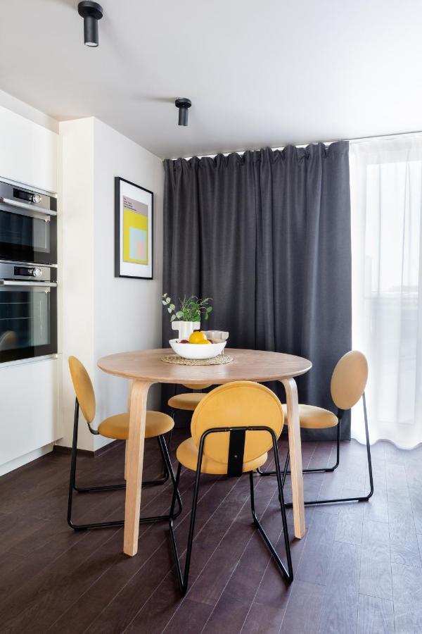 Turnkey I Central Apartment With Terrace 프라하 외부 사진
