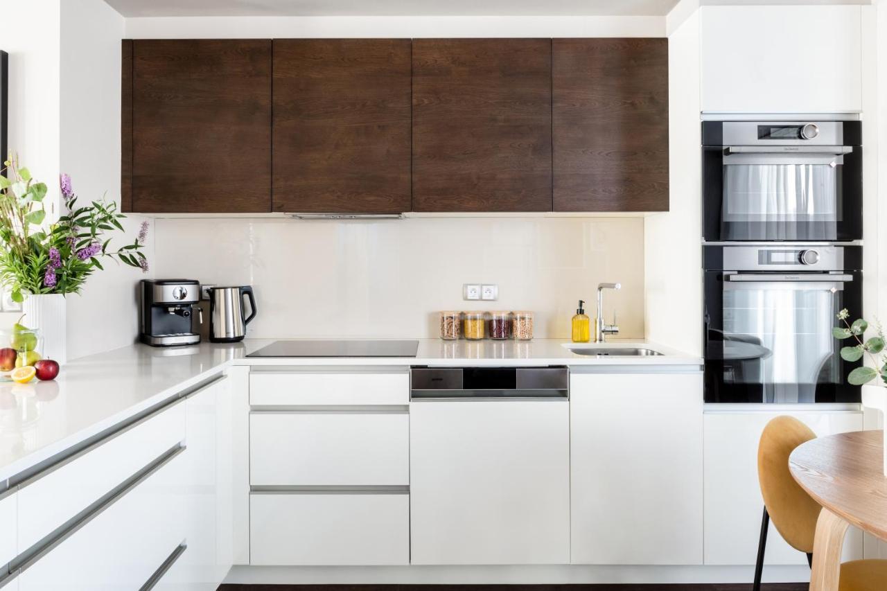 Turnkey I Central Apartment With Terrace 프라하 외부 사진