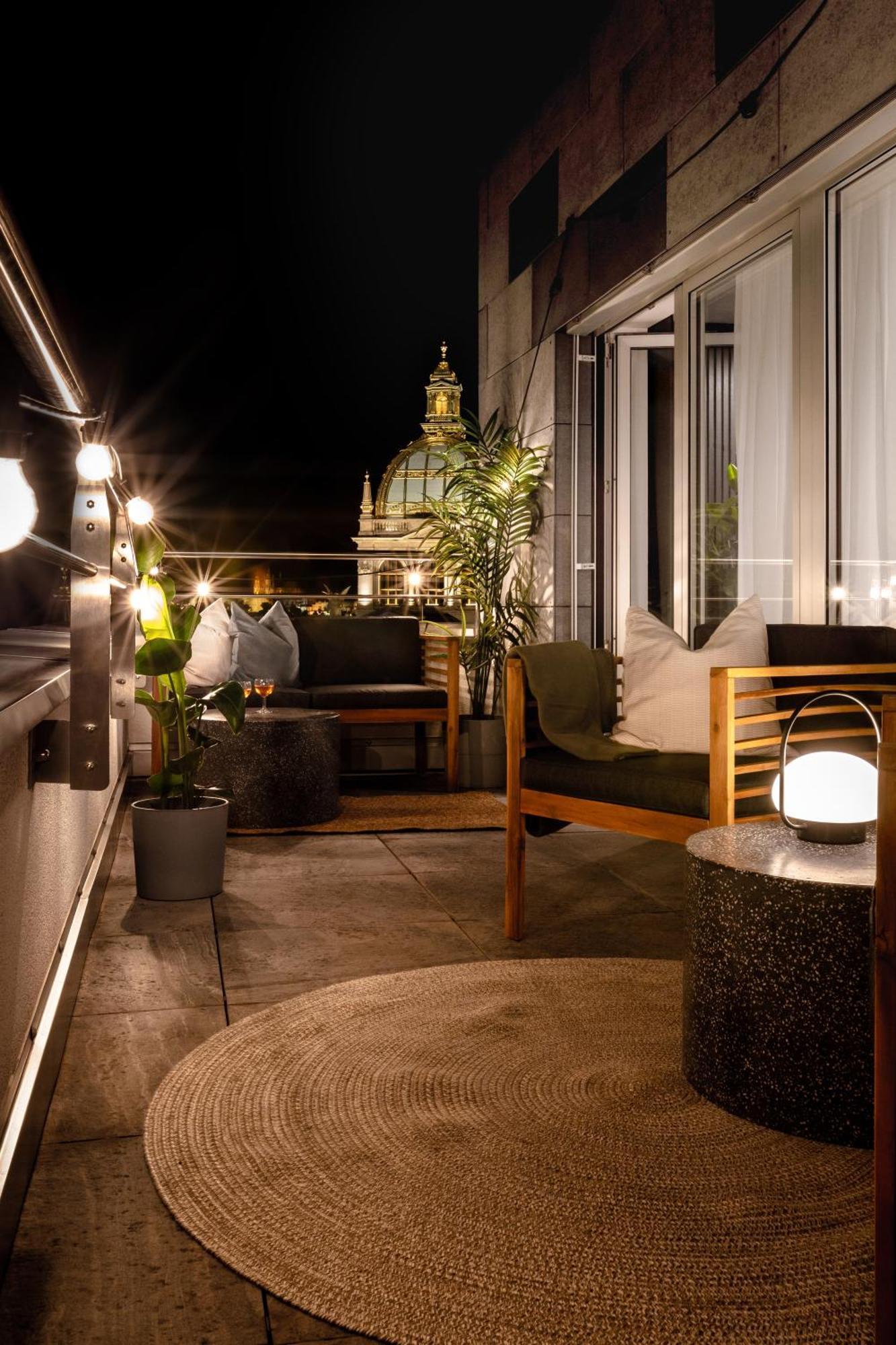 Turnkey I Central Apartment With Terrace 프라하 외부 사진